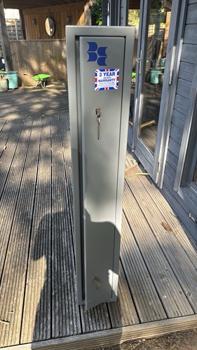 Metal gun cabinet lock - metal,